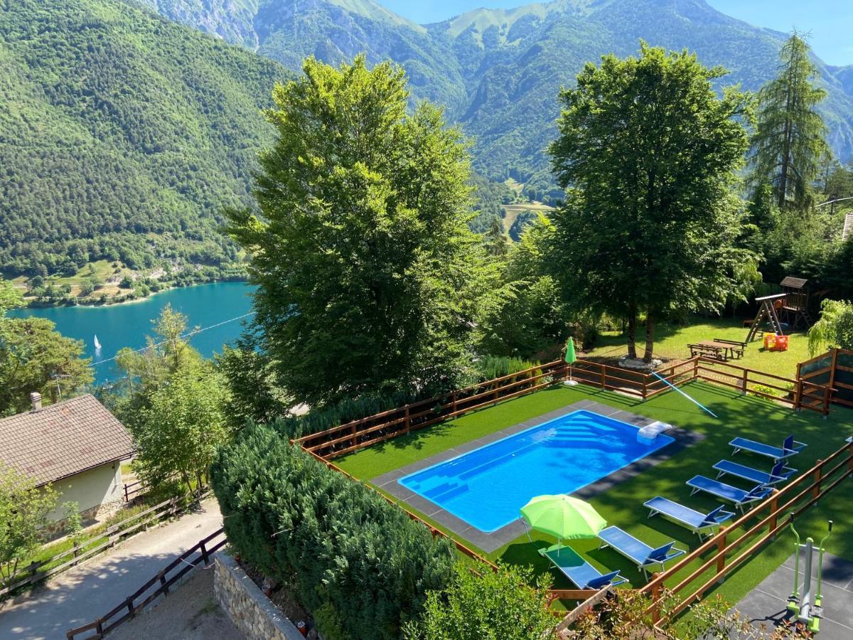 Le Terrazze Sul Lago - Ledro House เปียเว ดิ เลโดร ภายนอก รูปภาพ