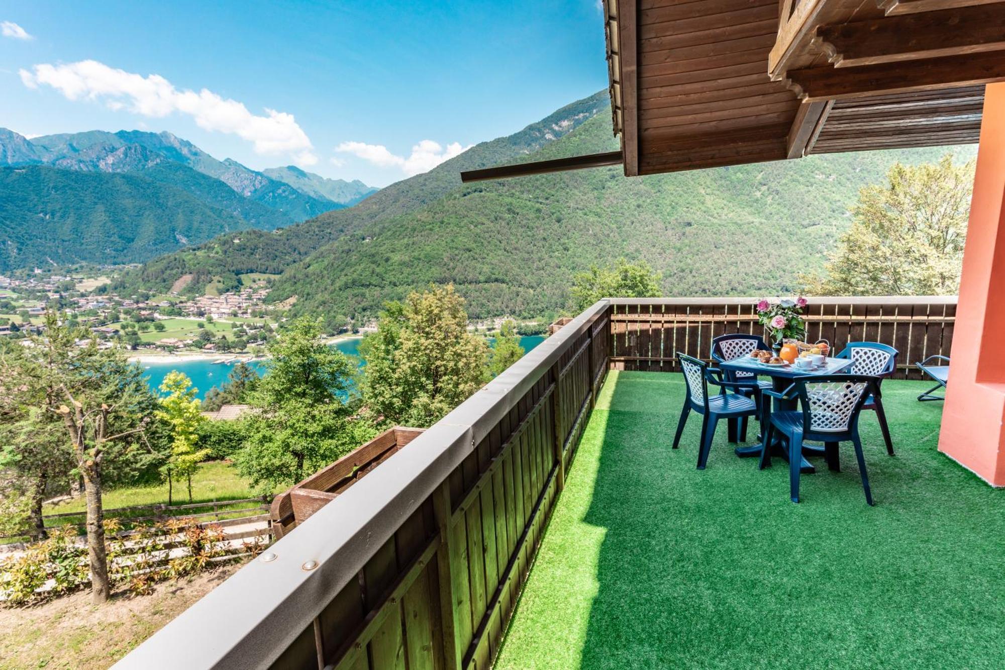 Le Terrazze Sul Lago - Ledro House เปียเว ดิ เลโดร ห้อง รูปภาพ
